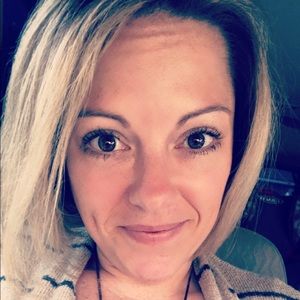 Meet your Posher, Sabrina